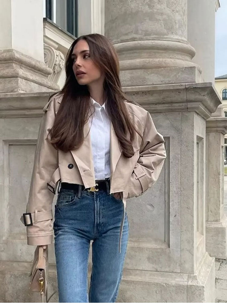 Casual Loose Jackets' - Jackets with a relaxed and roomy fit, ideal for creating a comfortable and laid-back look.