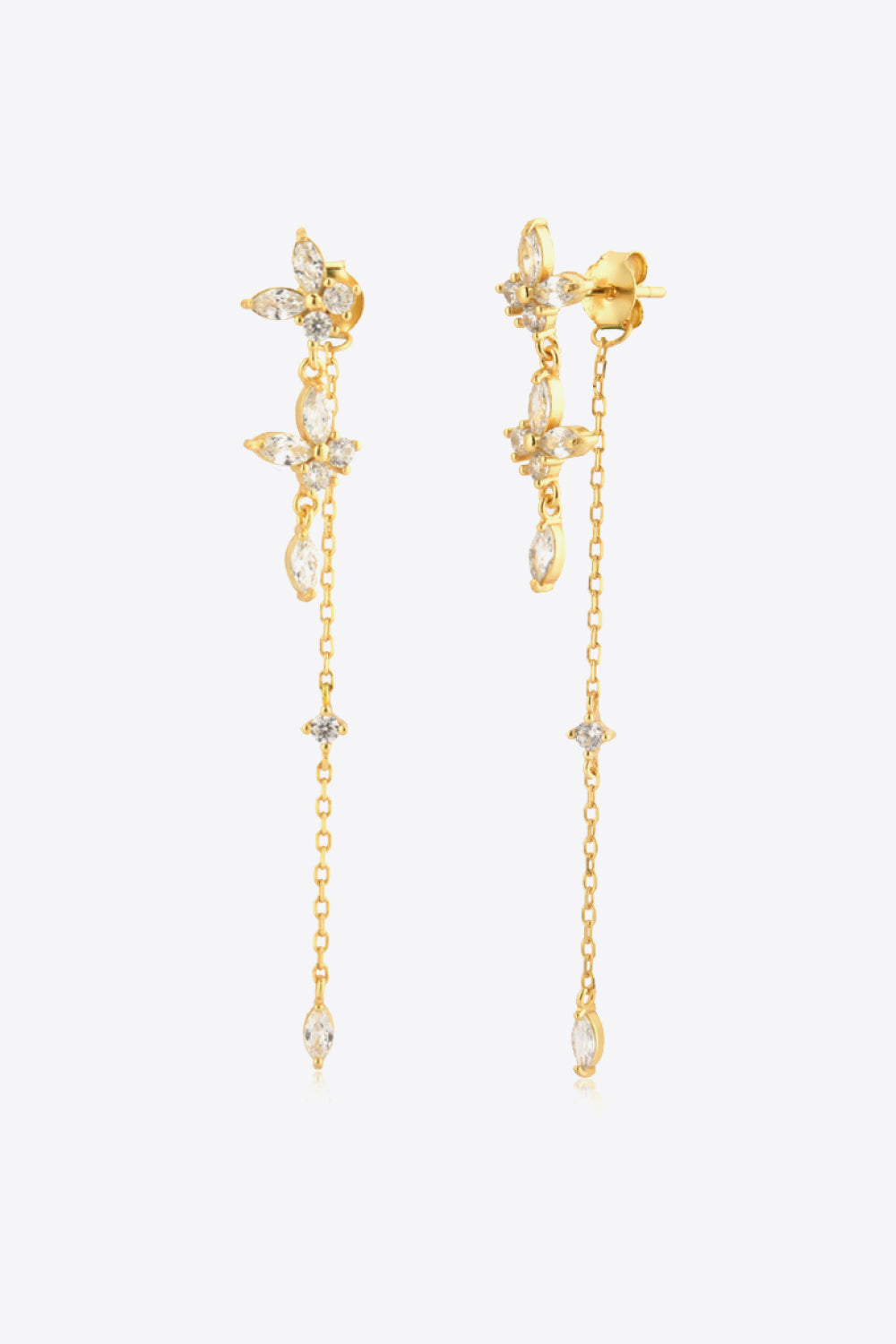 Adorn yourself with our flower earrings, a symbol of blooming beauty and elegance.